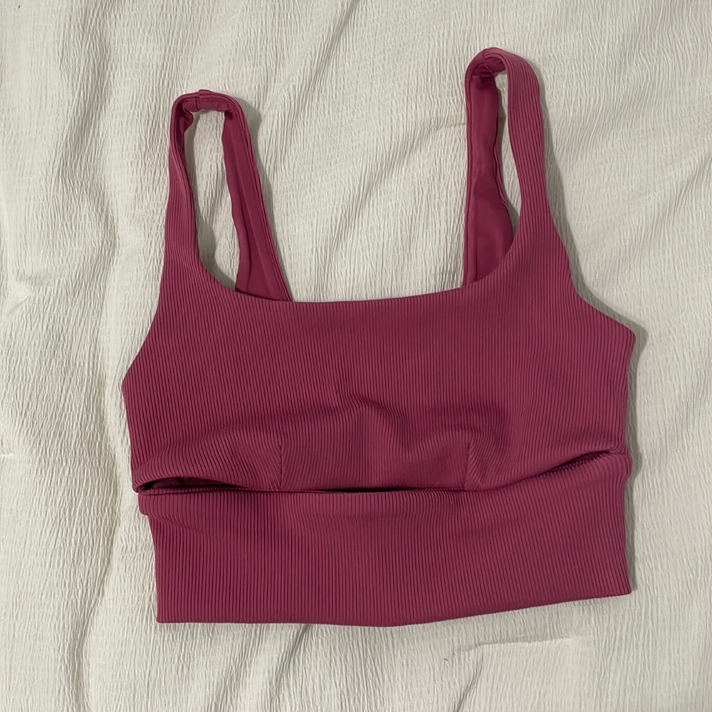 Alo sports bra